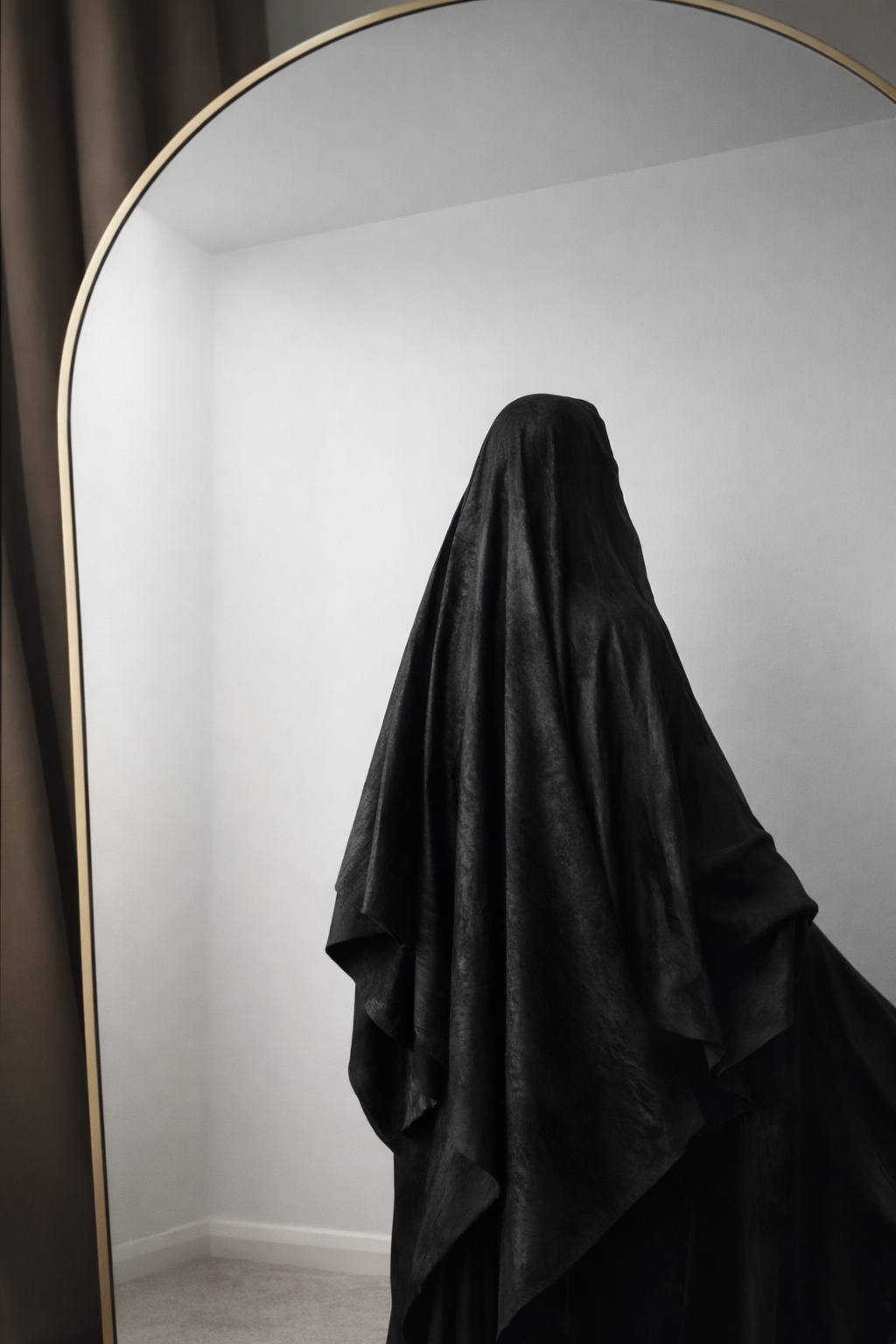 Qamar Veil