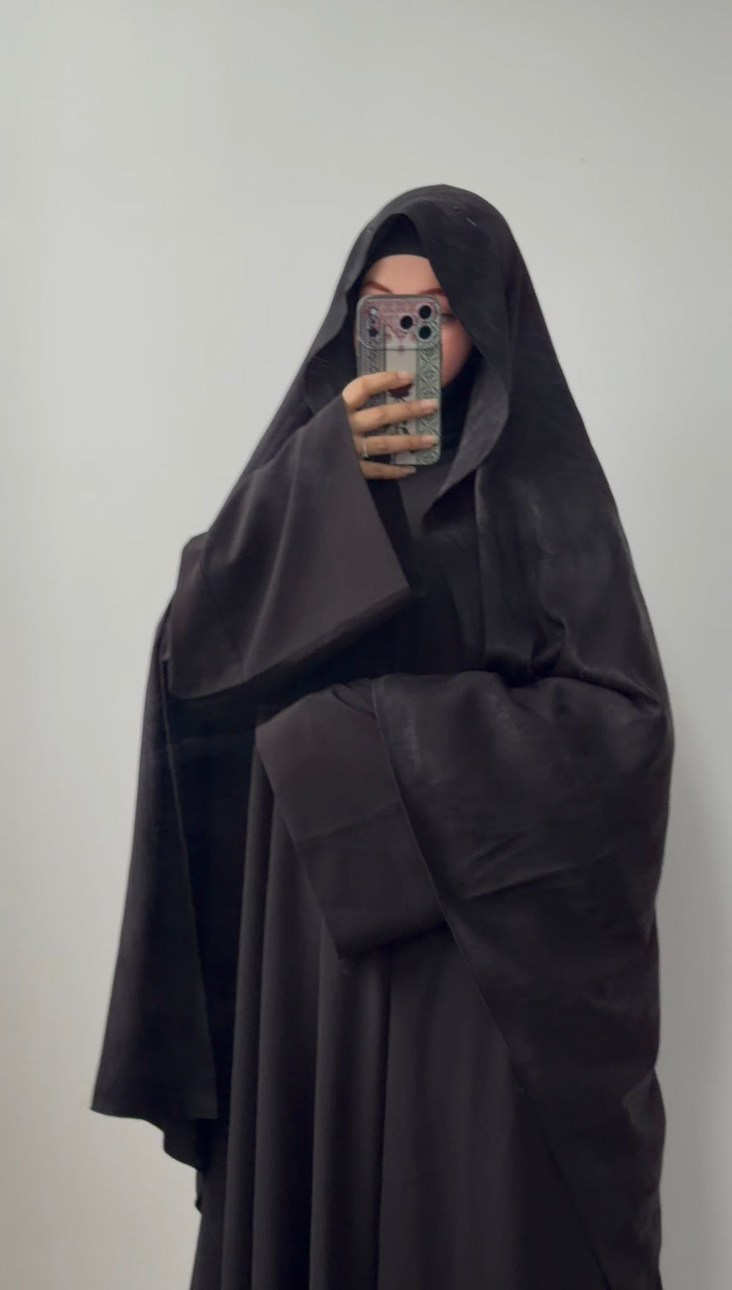 Layl Abaya
